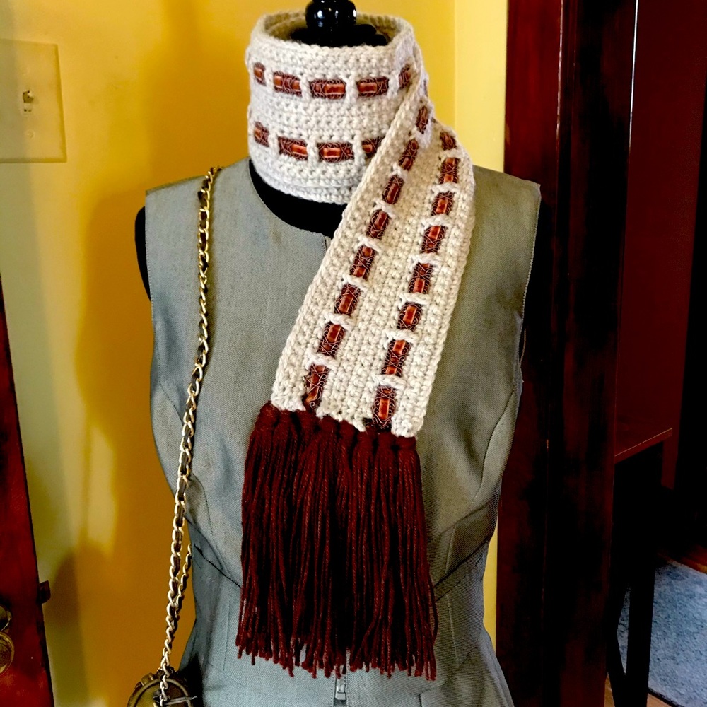 Scarf with velvet ribbons & fringe